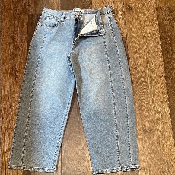 Jessica Simpson Denim - Jessica Simpson Light Blue Women’s High Rise Relaxed Barrel Leg Jeans